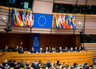 Governor Brown Addresses European Union Leaders in Brussels, Meets with Under2 Coalition Co-Founder Baden-Württemberg’s Minister-President in Stuttgart