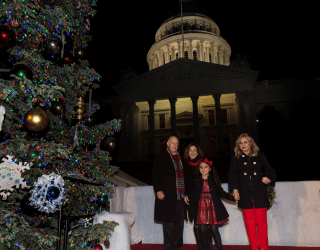 Photo Release: Governor Brown Hosts 86th Annual Capitol Christmas Tree Lighting Ceremony